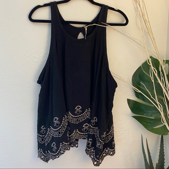 FREE PEOPLE Flowy Razor Back Eyelet Detailed Tank - Picture 2 of 13